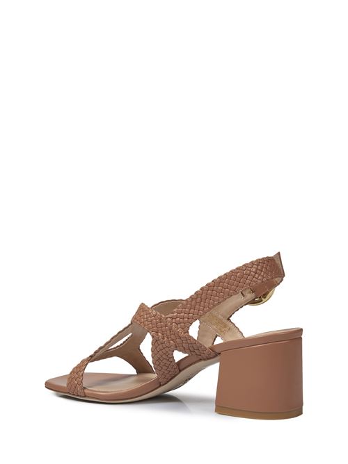 wovette 60 slingback STUART WEITZMAN | SH948TN2